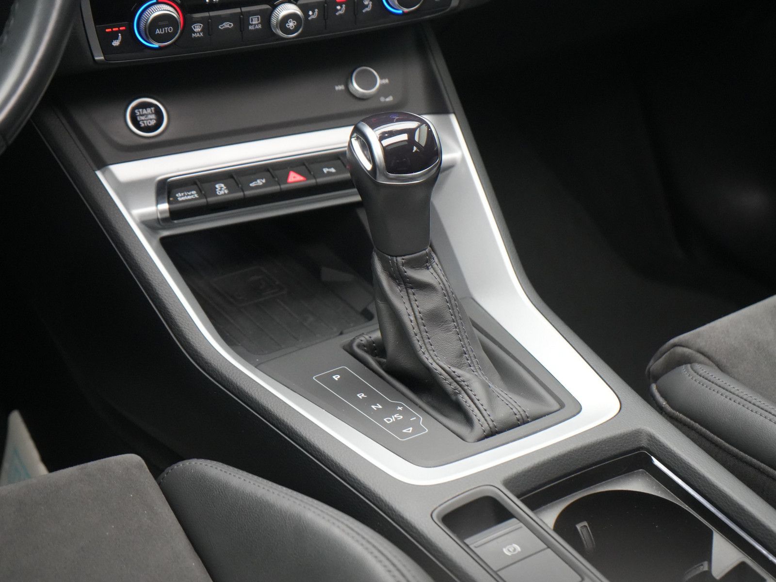 Audi Q3 Sportback e S line S tronic AHK PANO SONOS foto 13