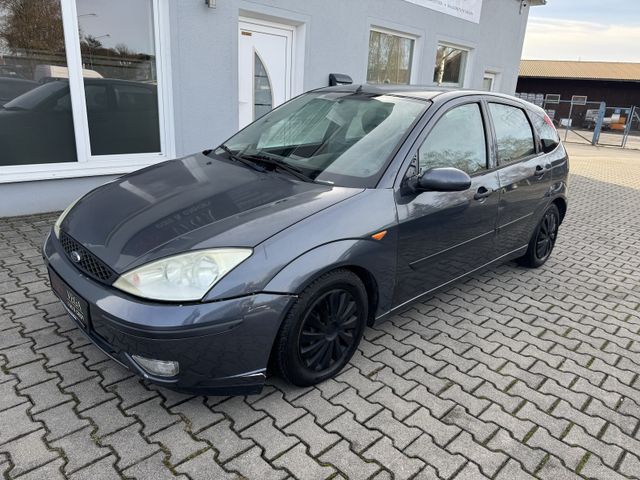 Ford Focus Trend 1.8i KLIMA PDC TÜV 02/26