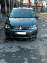 Volkswagen-VW Sharan in sehr gutem Zustand - Volkswagen Sharan mit Diesel-Antrieb: Kombi, Schaltgetriebe