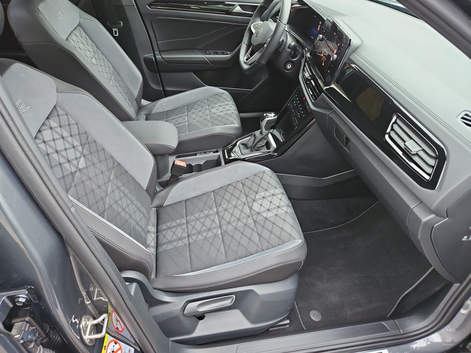 Volkswagen T-Roc - Bild 13
