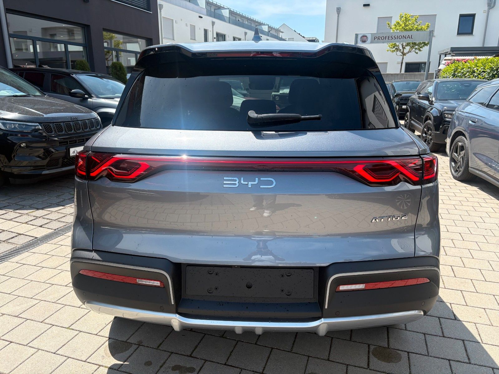 BYD ATTO 2