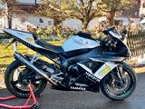 Yamaha YZF R1 RN09 - YAMAHA 2002 YZF R1