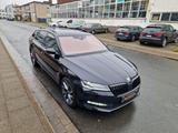 Skoda Superb Combi Sportline,Navi,Leder,Kamera,AHK - Skoda Superb in Bochum