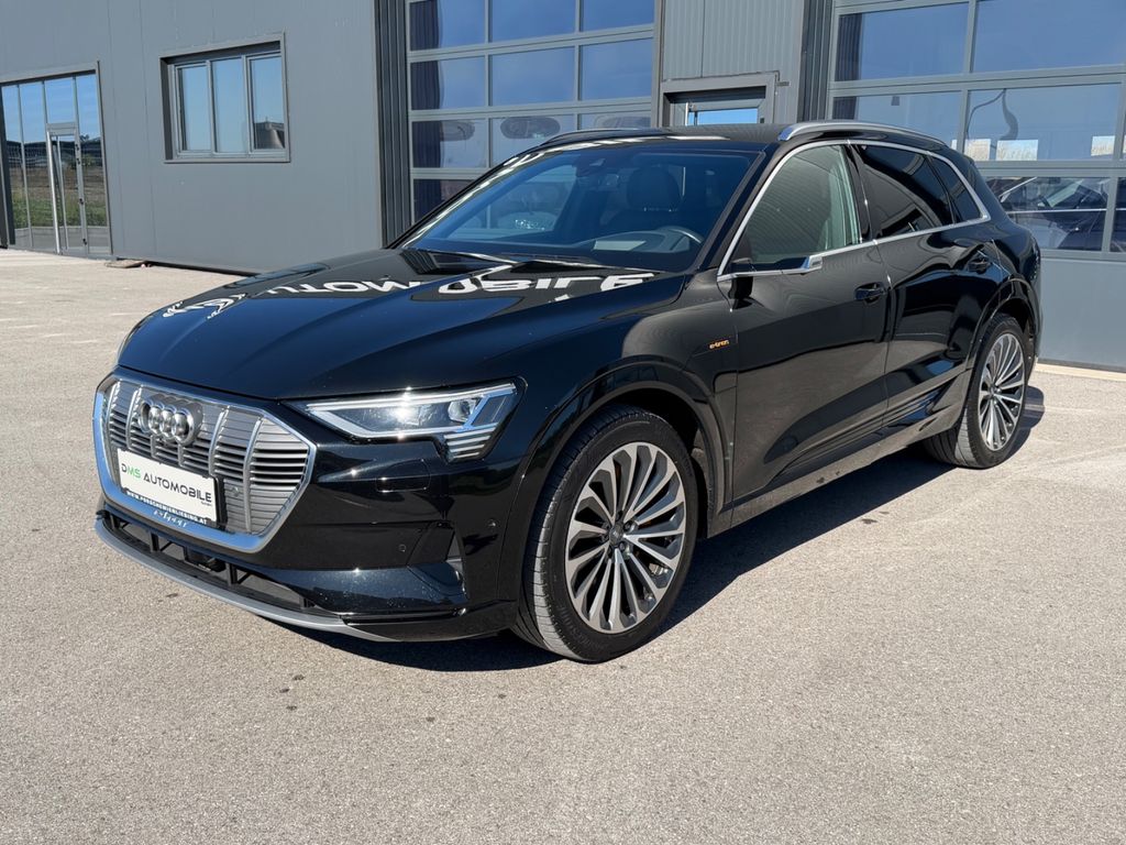 Image of Audi e-tron