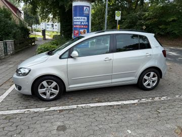 Volkswagen Golf - 5