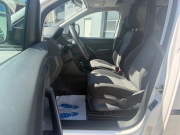 Volkswagen Caddy - 11