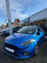 Ford Fiesta ST-Line X - Ford Fiesta: ST Line X