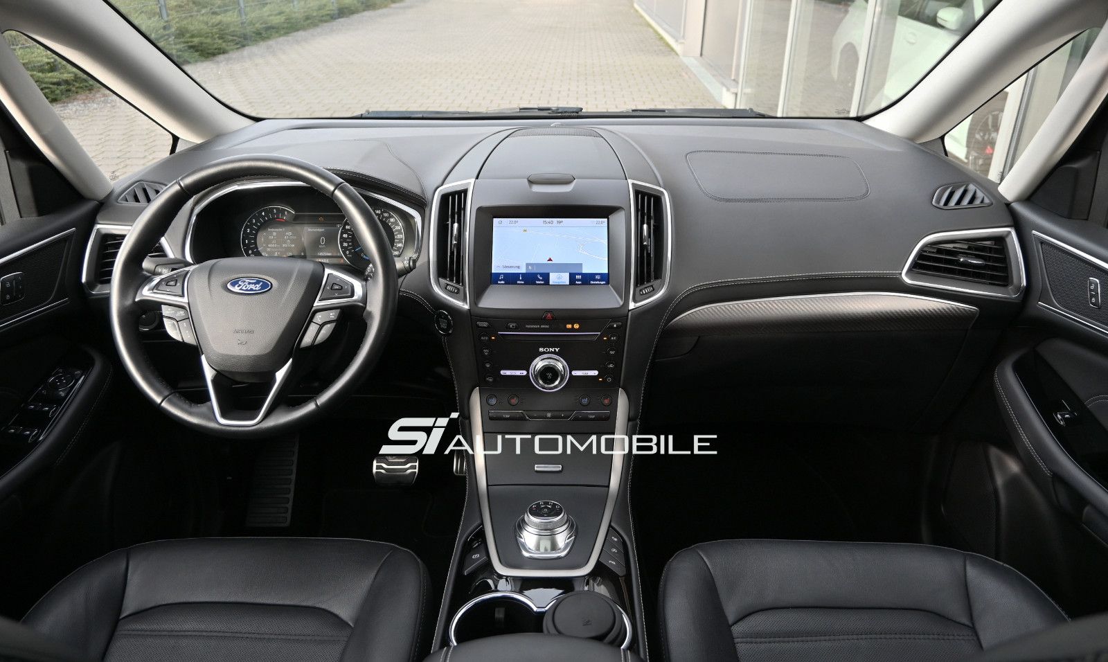 Fahrzeugabbildung Ford Galaxy 2.0 D AWD VIGNALE °ACC°AHK°PANO°STANDHEIZ