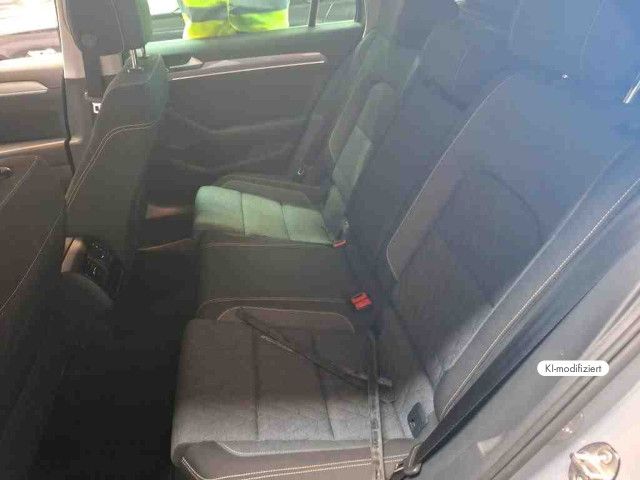 Volkswagen Passat Variant - Bild 13