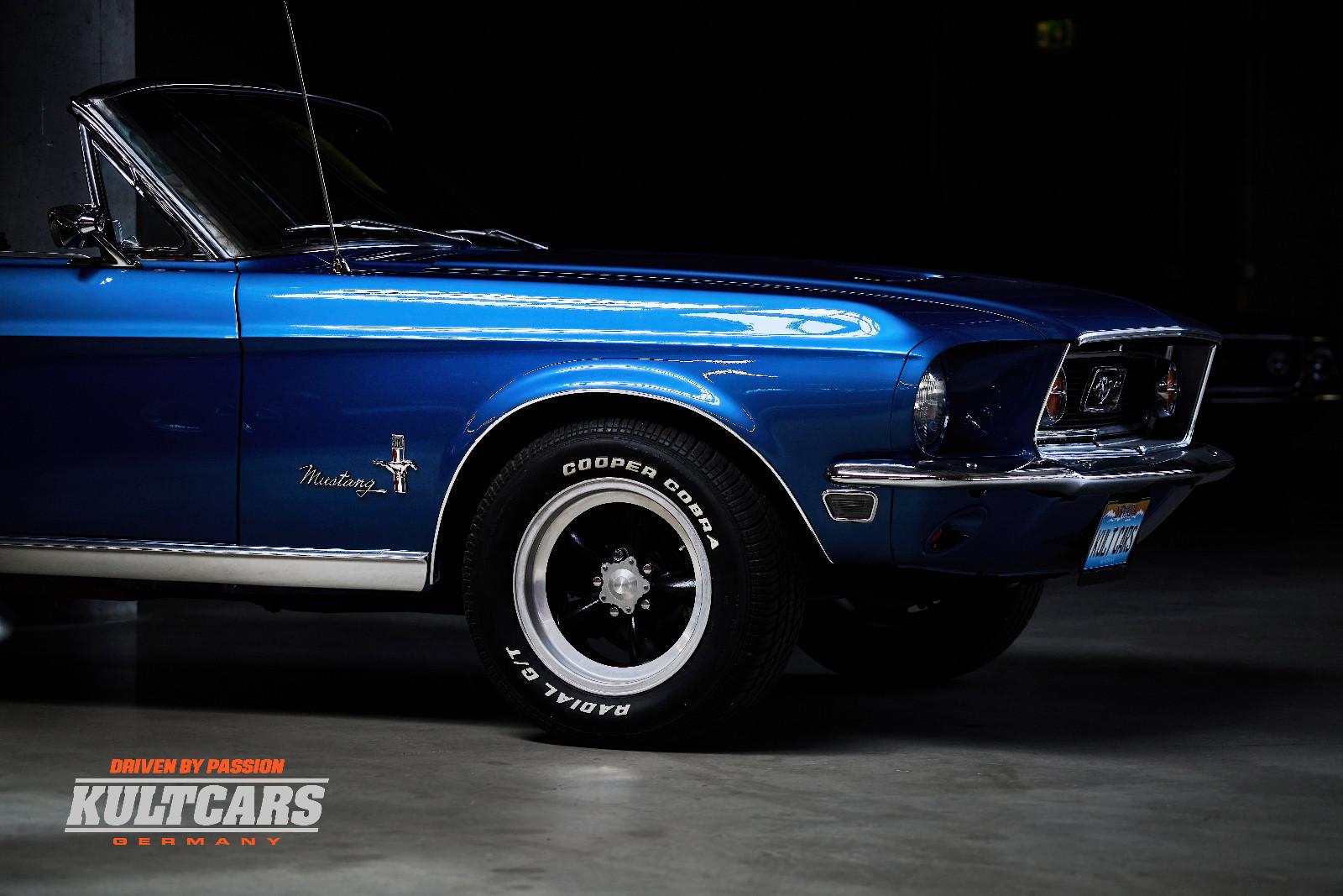 Ford Mustang Cabriolet  302 5.0l V8 - Kult Cars