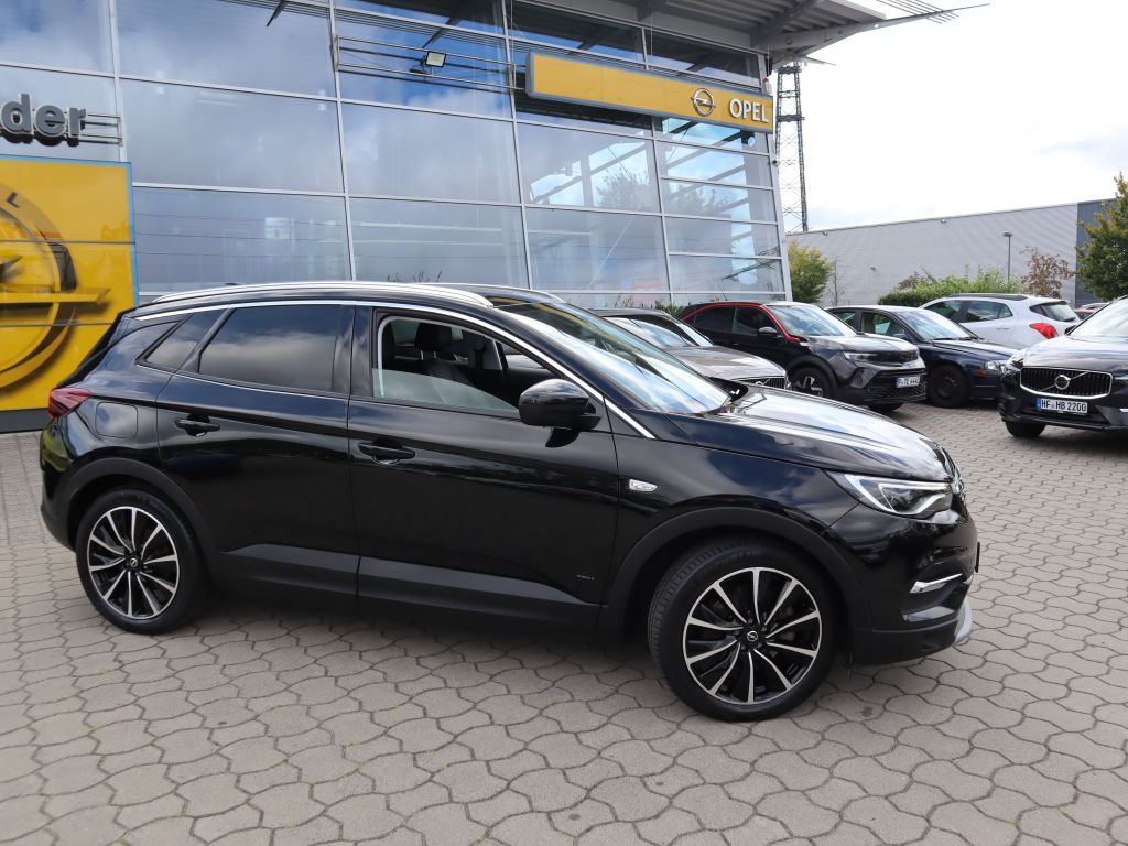 Fahrzeugabbildung Opel Grandland X Plug-in-Hybrid4 Ultimate+Leder+Navi+