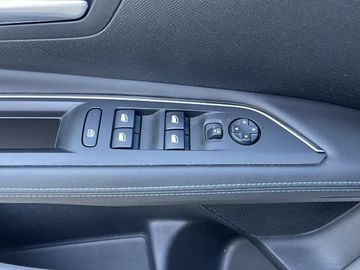 Bild 14 Peugeot 3008 1.2 PureTech Crossway - Navi - Tempomat - S