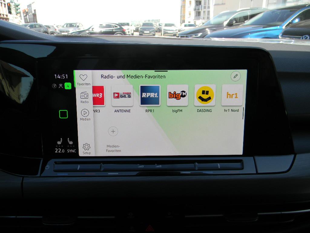 Volkswagen Golf VIII Lim. Style 1,5 TSI 6 GANG KAMERA, миниатюра 14