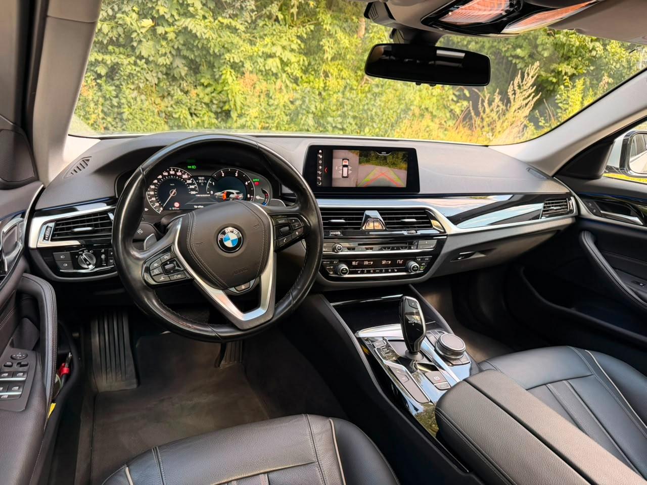 BMW 530 5 Touring 530 d Luxury Line/Pano/Tüv 08.2027