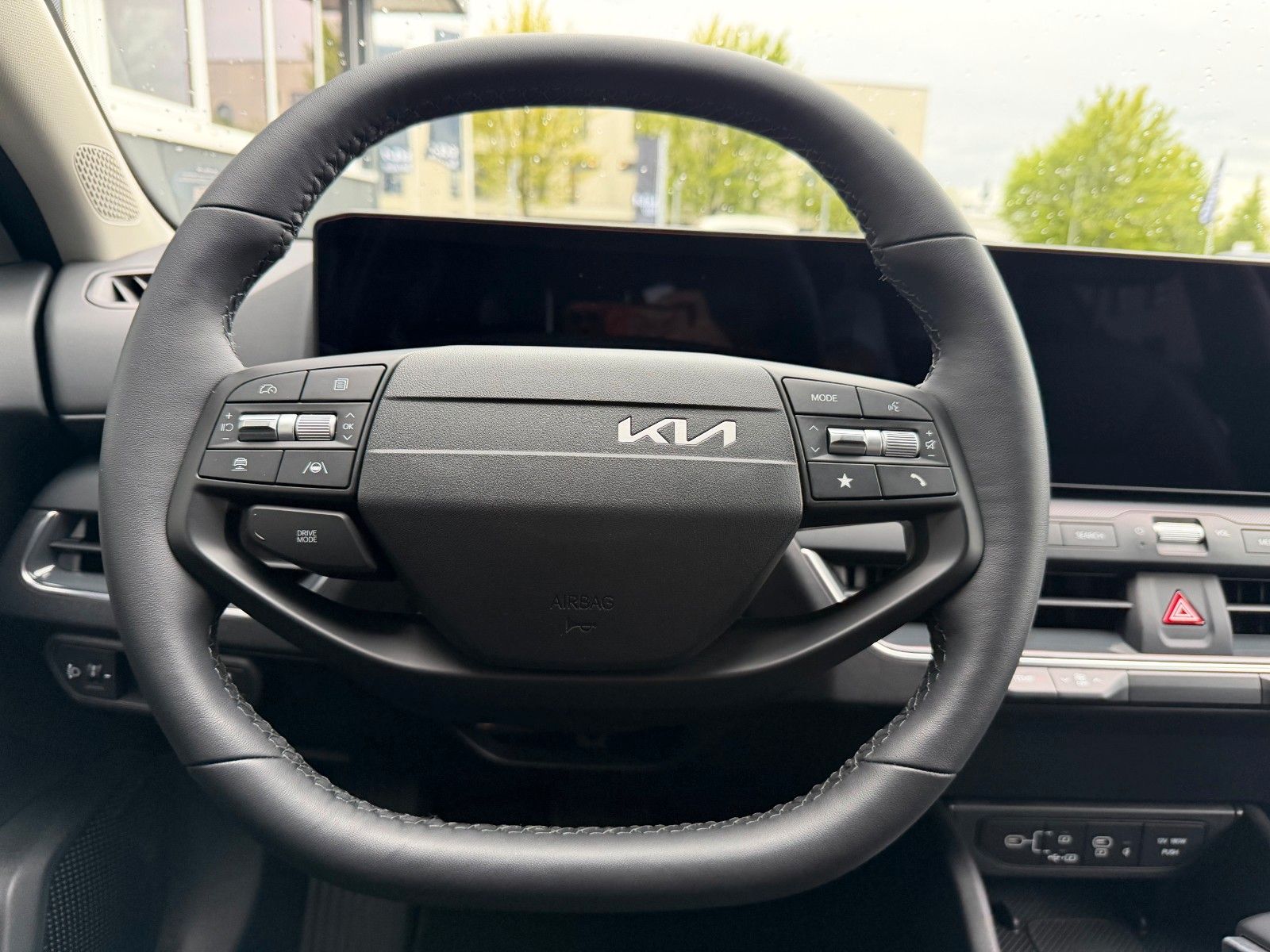 Fahrzeugabbildung Kia K4 Sportswagon 1.6 T-GDI 110kW DCT Spirit DWP SD