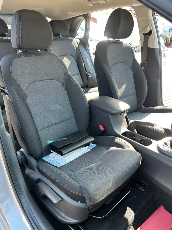 Car Image 22