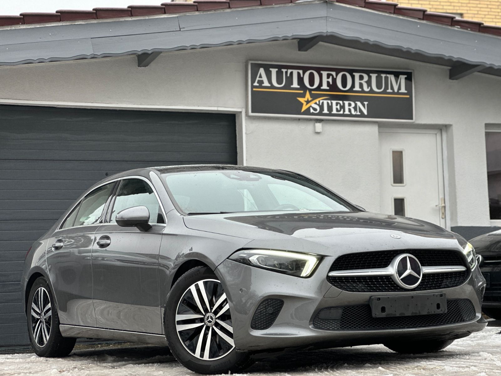 MERCEDES-BENZ A 180 A Limousine PANO MEMORY MULTIBEAM KAMERA