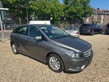 Mercedes-Benz B 180 Automatik/Leder/Navi/PDC/Anhängerkupplung - Mercedes-Benz: Anhängerkupplung