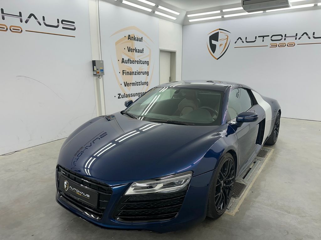 Audi R8