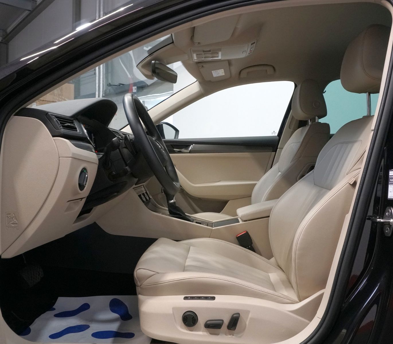 Skoda Superb Combi Style 2.0 TSI ACC RfK Matrix Leder foto 9