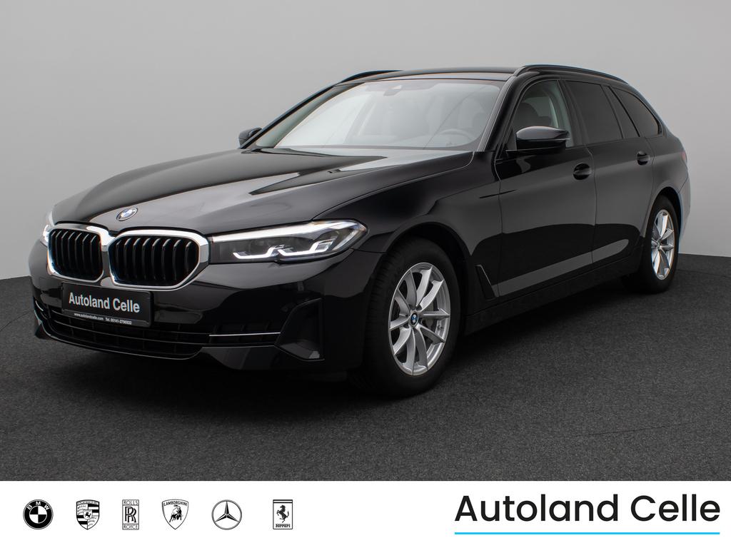 BMW 530i Kamera DAB CockPitPro Leder Alarm LED 2023