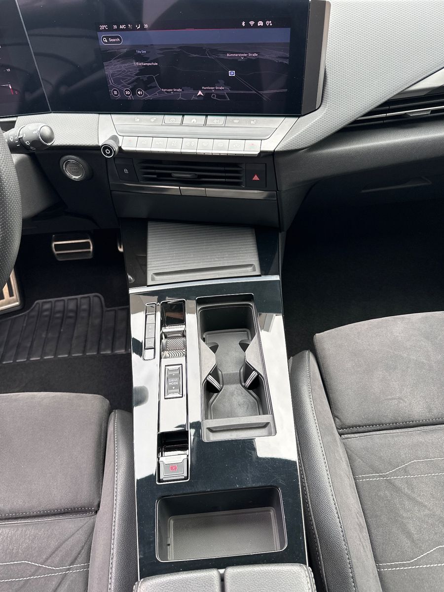 Fahrzeugabbildung Opel Astra ST 1.5 D GS Line NAV+LED+ACC+KAM+AHK+17ZO