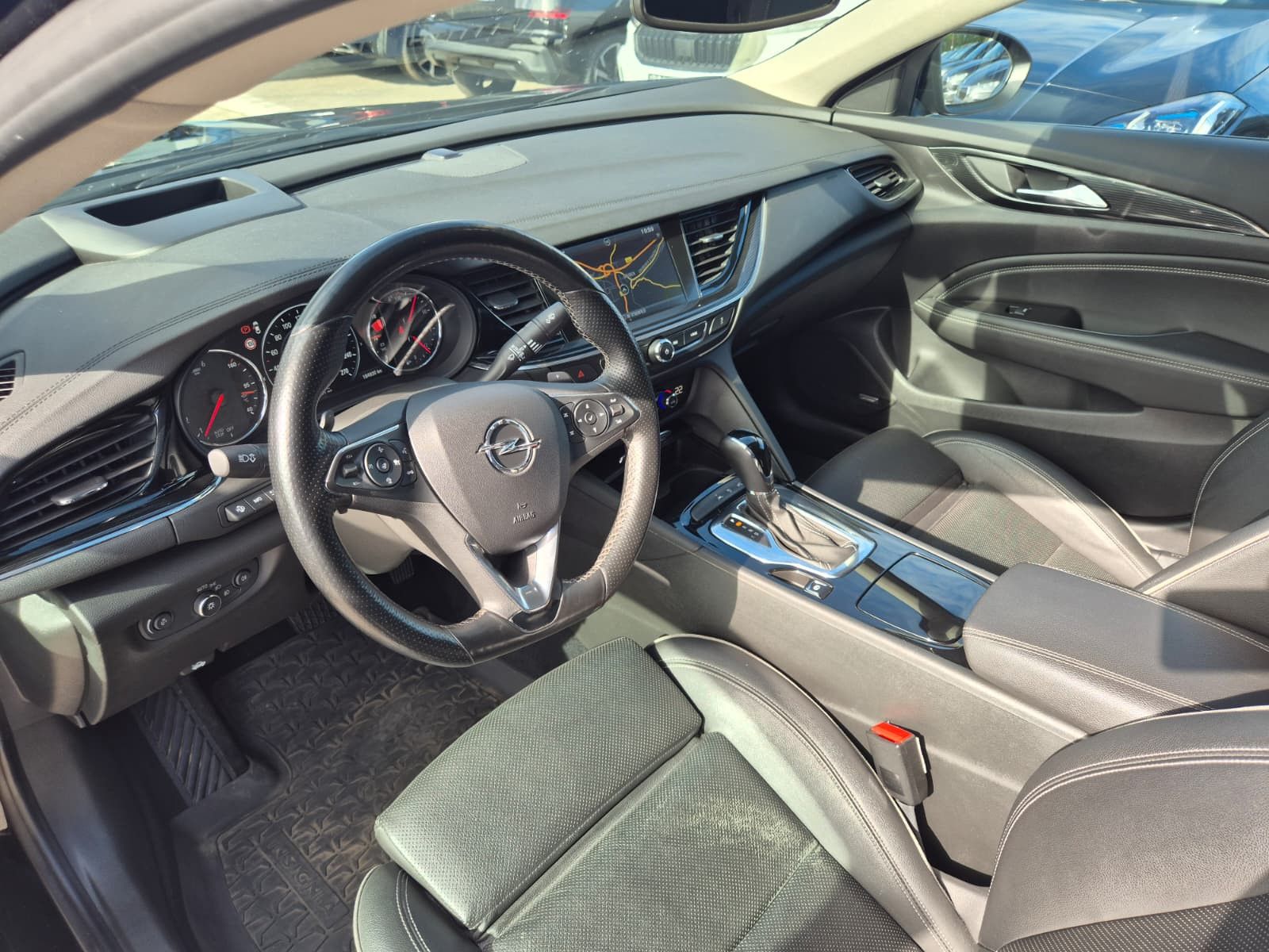 Fahrzeugabbildung Opel Insignia OPC Exclusive 4x4 ILUX*LEDER*BOSE*VOLL