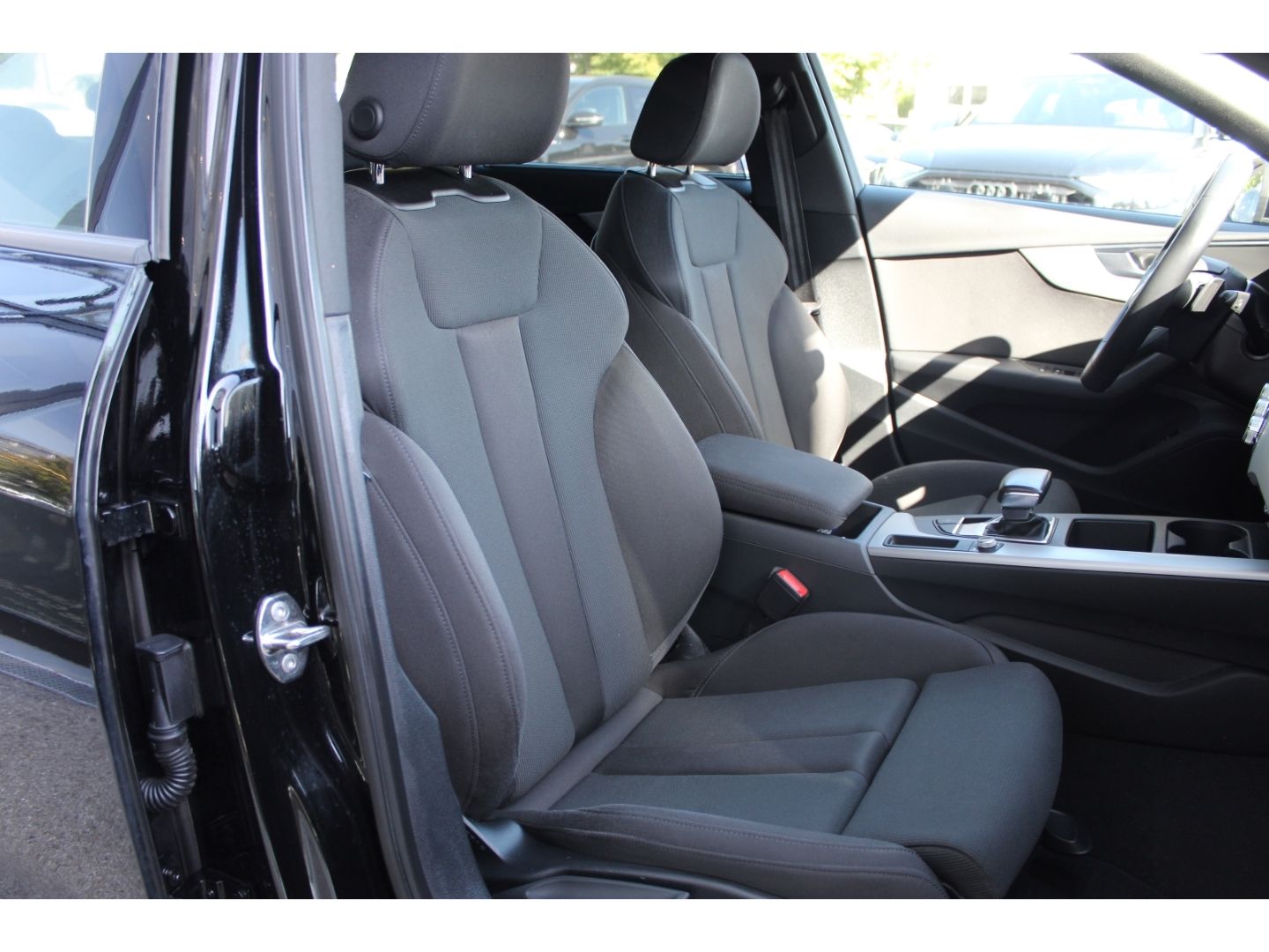 A4 Avant 35TDI Str. advanced - Business*Navi+*SH