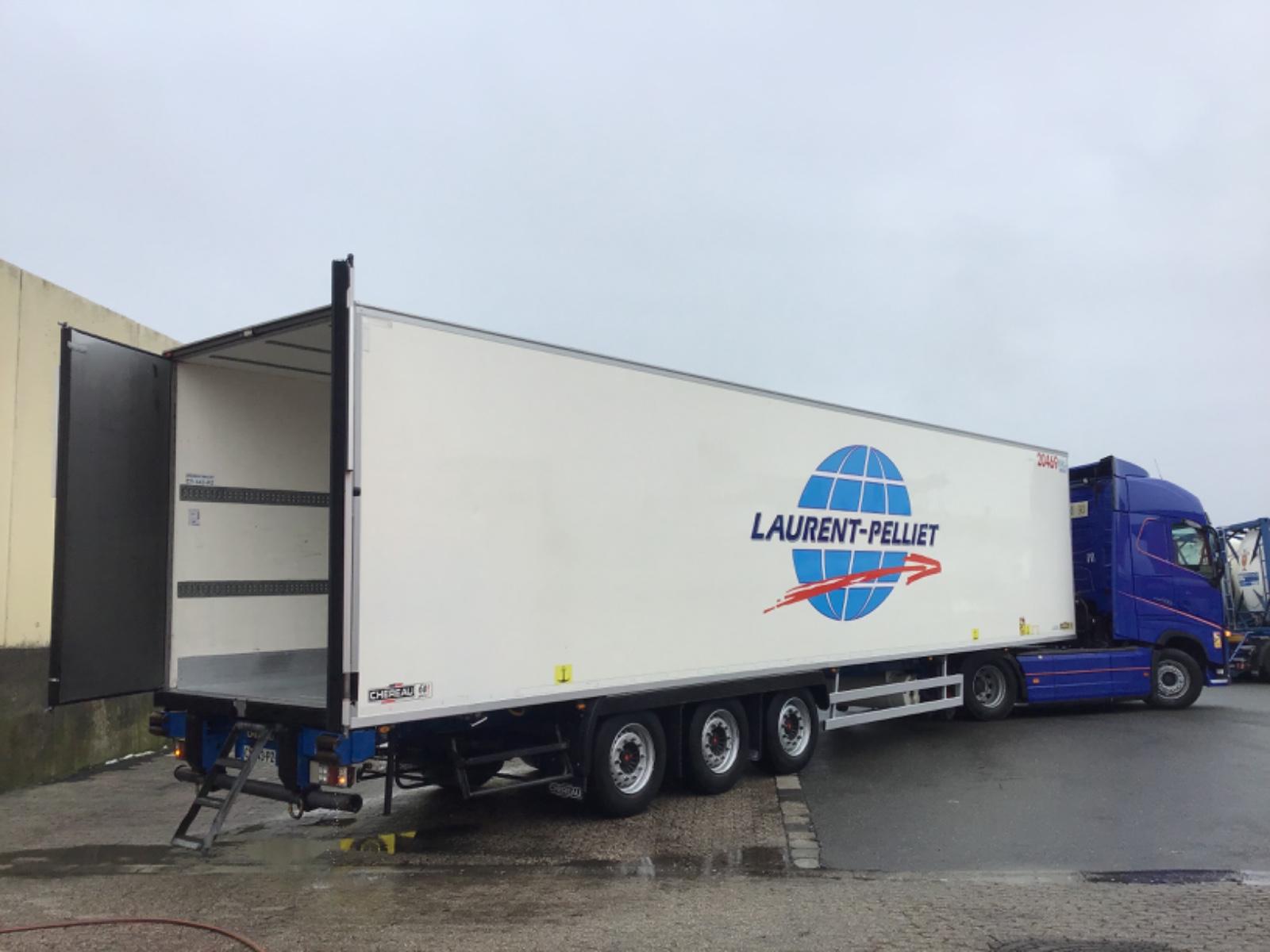 Chereau CARRIER 1550 DIESEL ELEKTRO SAF ACHSE HIGH