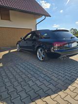 Audi A4 2.0 TDI (DPF) S line Avant S line - Audi A4 aus 2009: Line