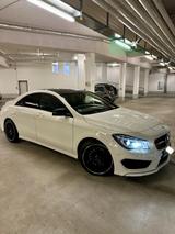 Mercedes-Benz CLA 220 CDI AMG Line*PANO*SZH - Mercedes-Benz CLA 220 mit Diesel-Antrieb