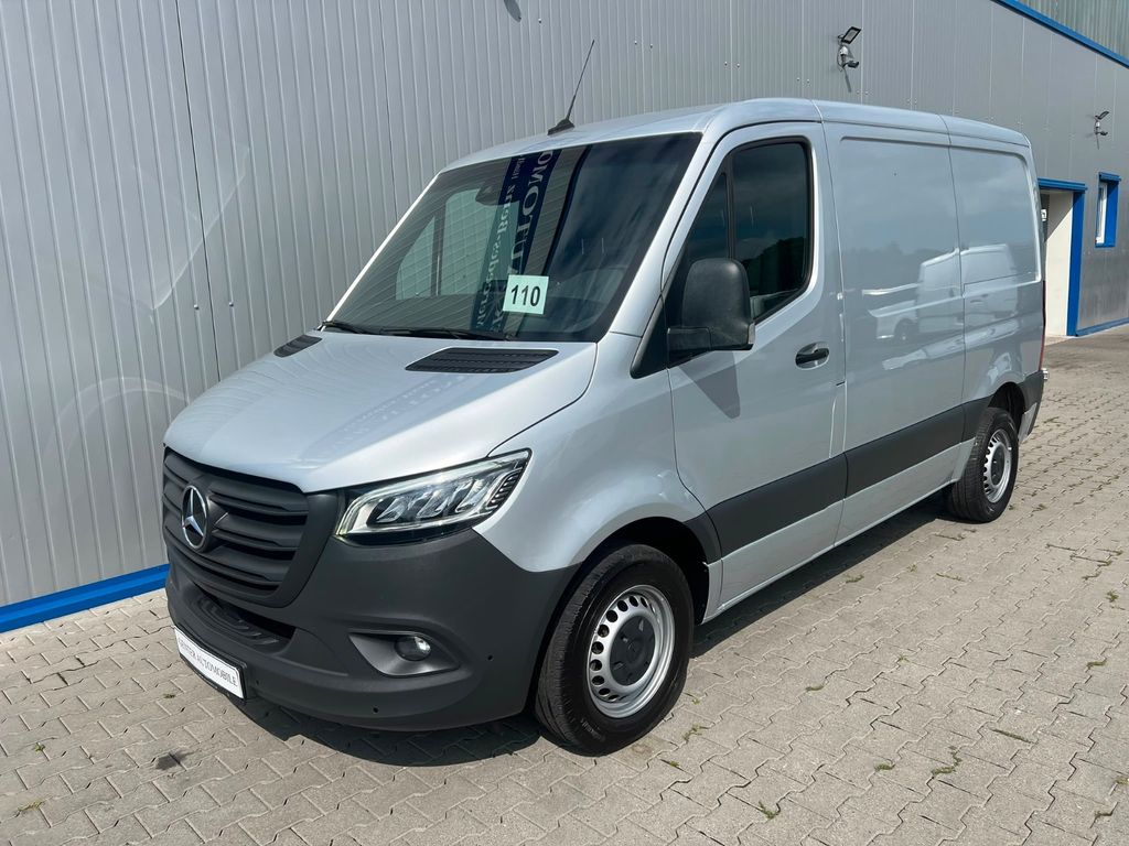 Image of Mercedes-Benz Sprinter