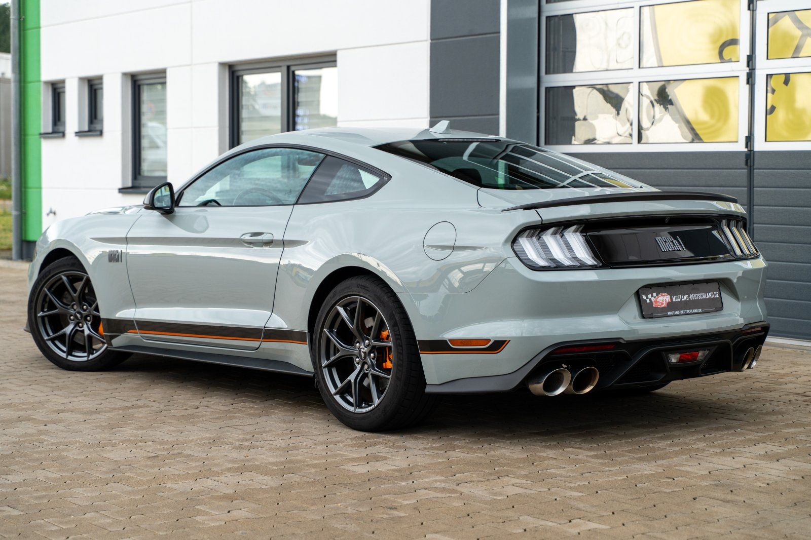 Ford Mustang (Mach 1 RECARO/Tremec/Styling-Paket)