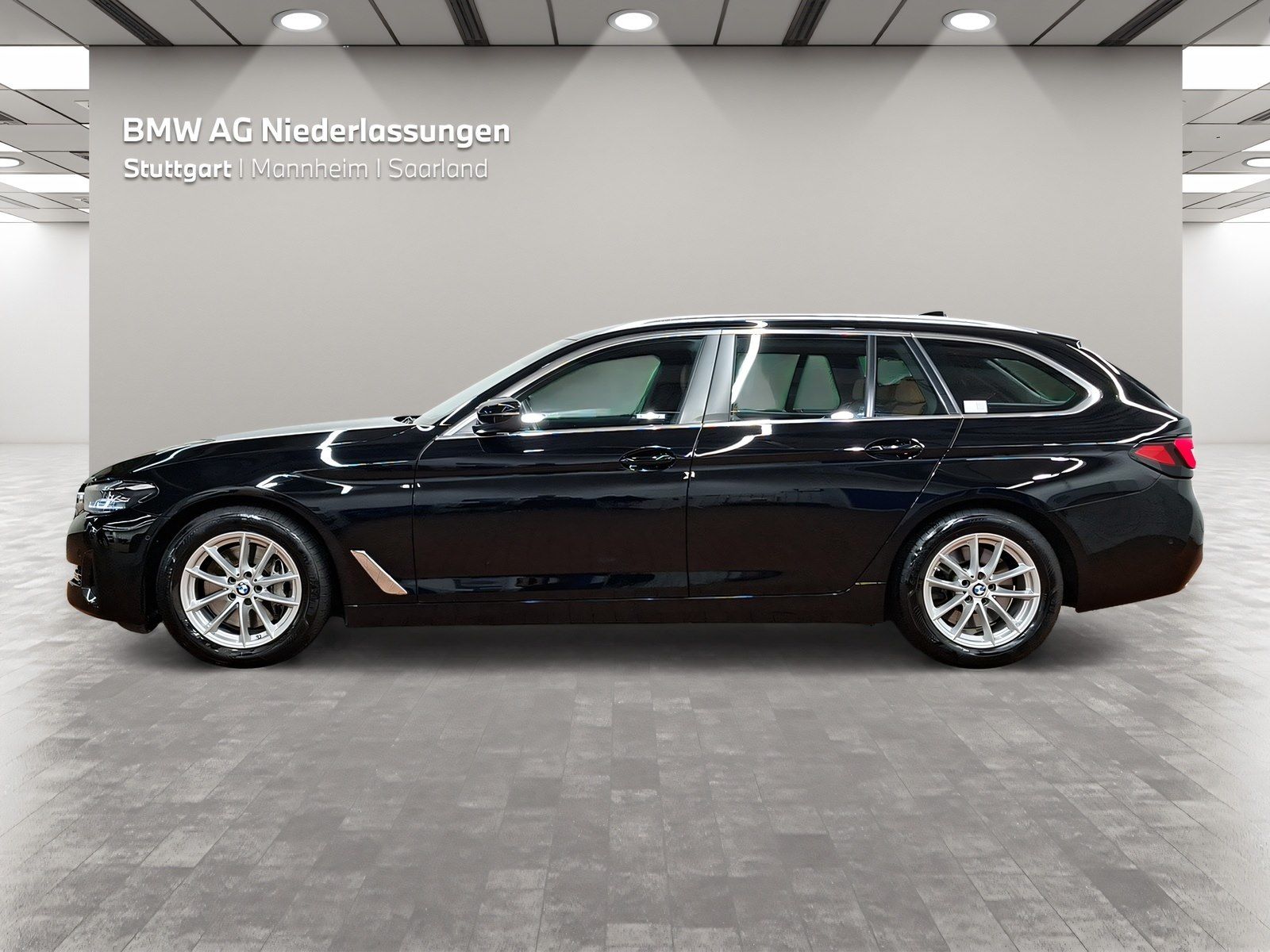 BMW 530d xDrive Touring AHK Driv.Assist.Prof Kamera foto 3