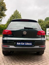 Volkswagen Tiguan - 4