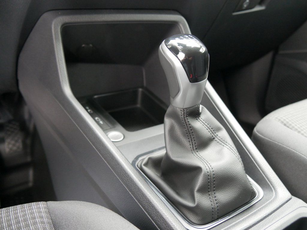 Fahrzeugabbildung Volkswagen Caddy Cargo 2.0 TDI App-Connect Klima-2-Zonen