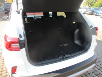Ford Kuga Titanium 5J Garantie + Winterpaket + Kamera