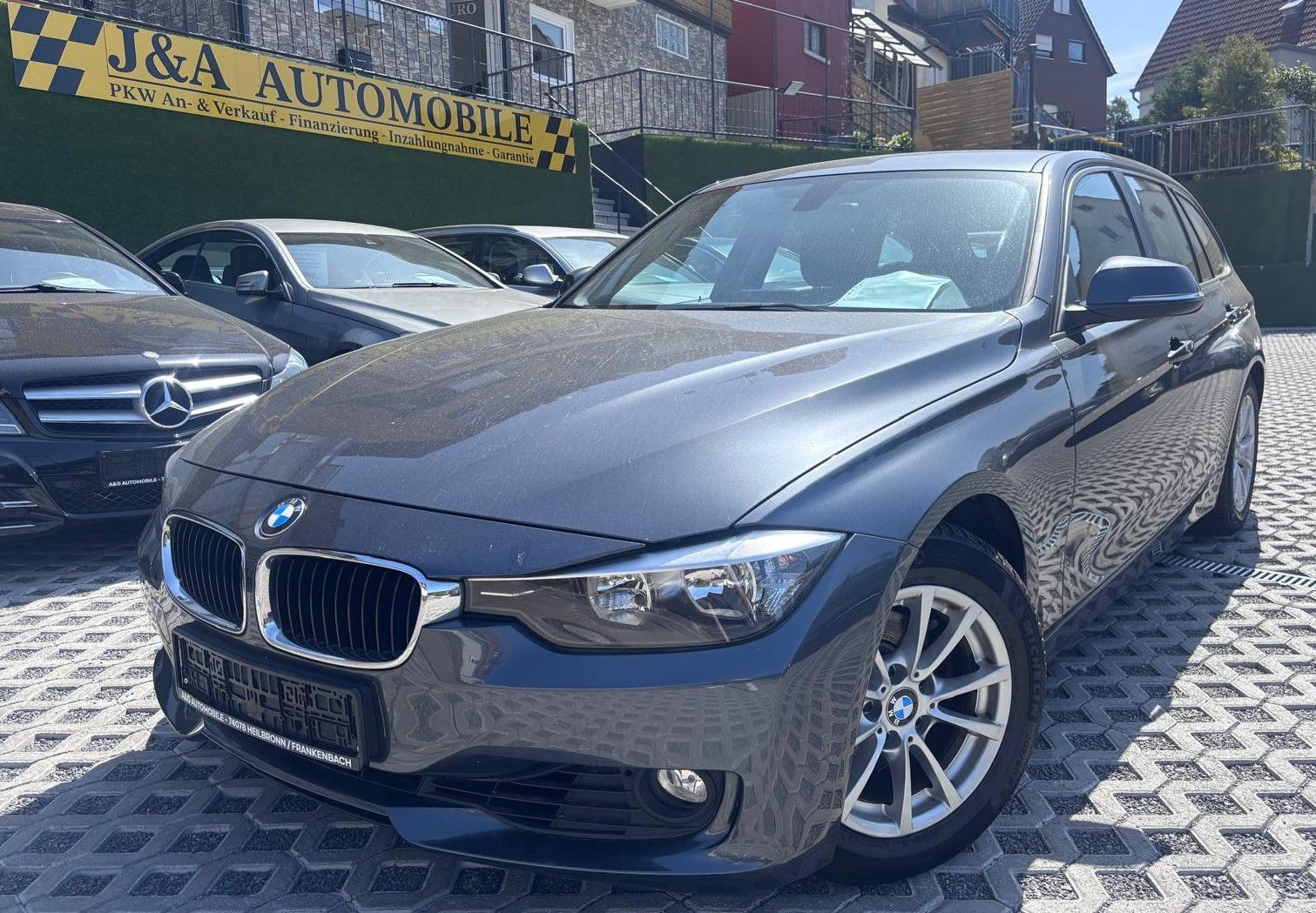 BMW BMW 320 i, 2 Hand, Navi, Autom, Leder, Harman, Top