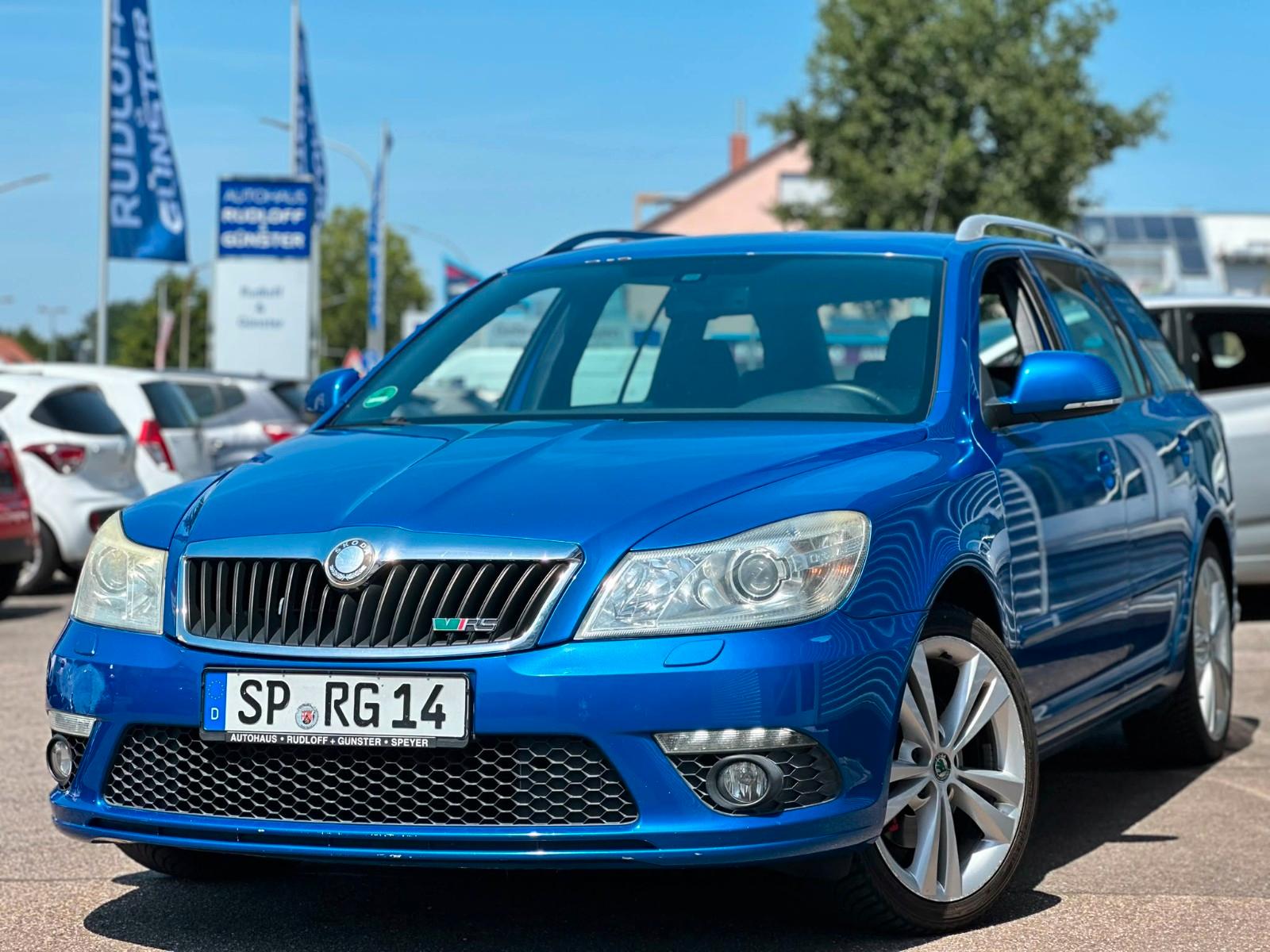 Skoda Octavia NAVI/CAM/SHZ/C.PLAY/4SEASON/PDC/TEMP./