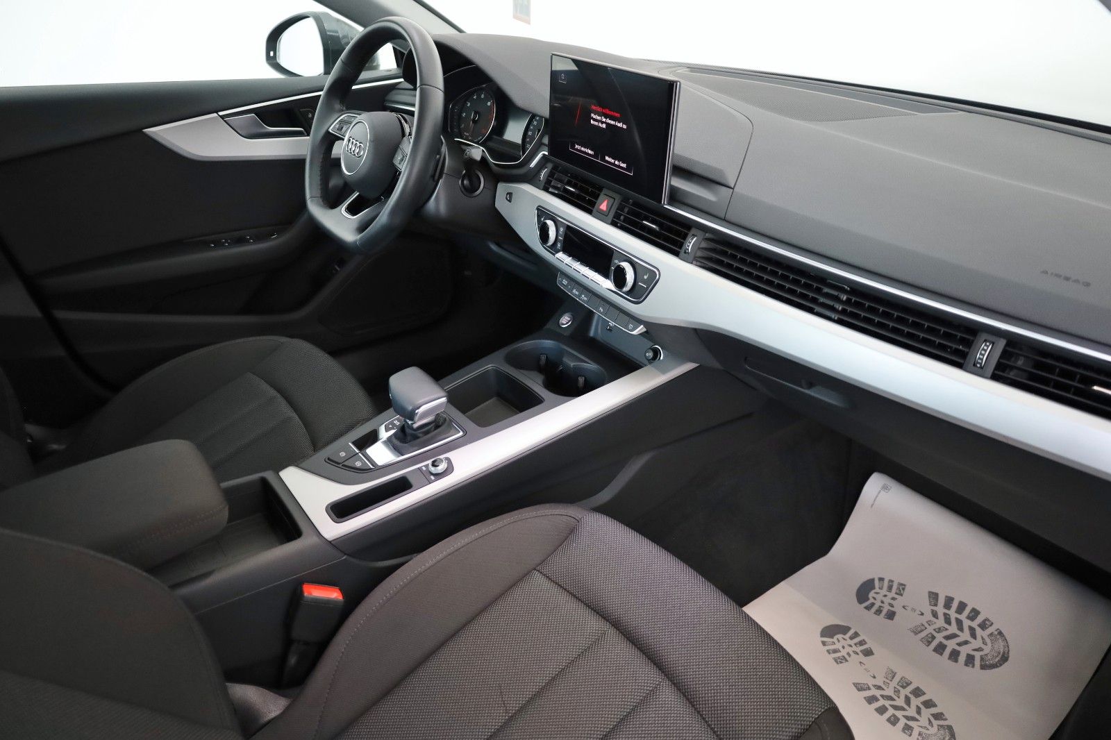 Fahrzeugabbildung Audi A5 Sportback 35 TFSI S line, Navi,LED,SH,Kamera