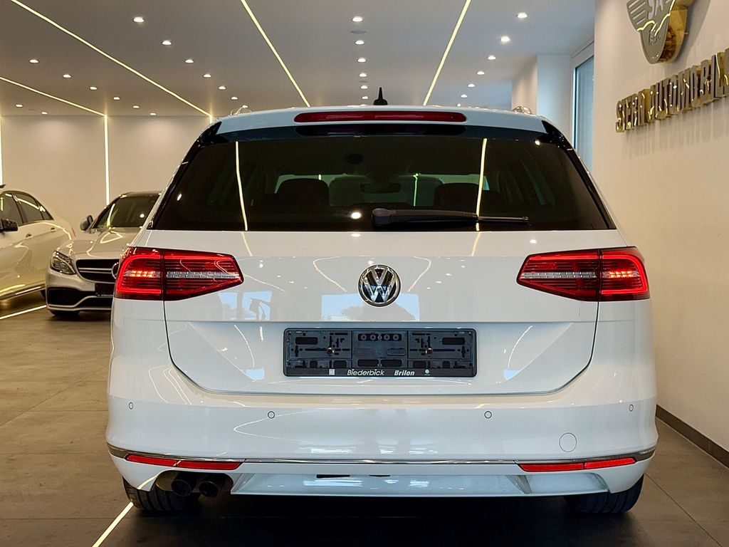 VW Passat Variant - Bild 24