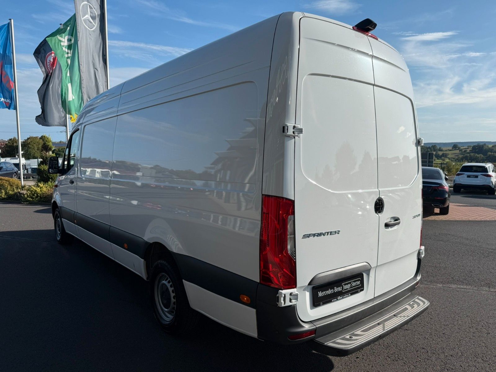 Fahrzeugabbildung Mercedes-Benz Sprinter 317 CDI 9G 4325 Klima Kamera LED