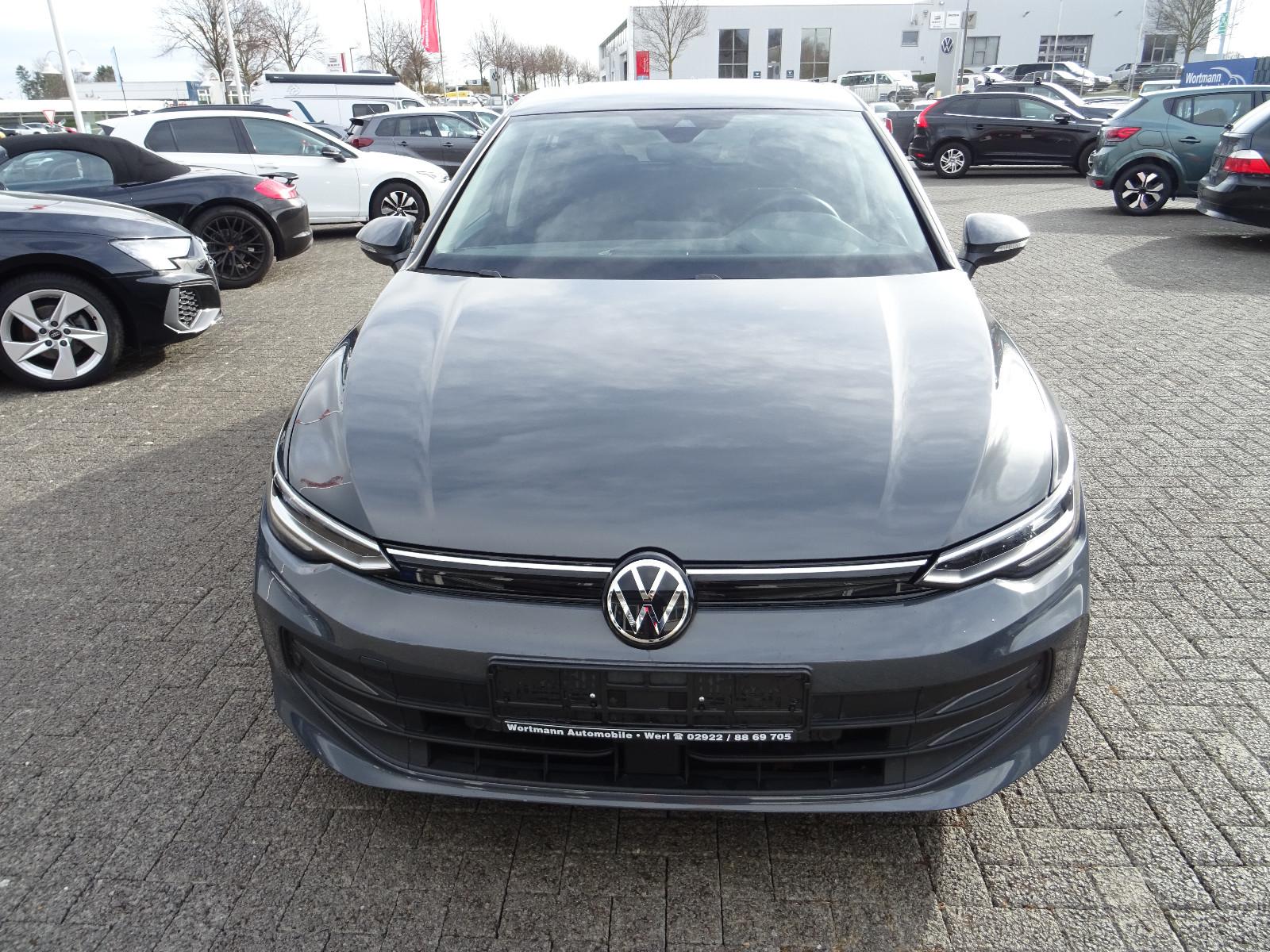 Volkswagen Golf VIII Lim. Life 1.5 LED Navi PDC Tempomat