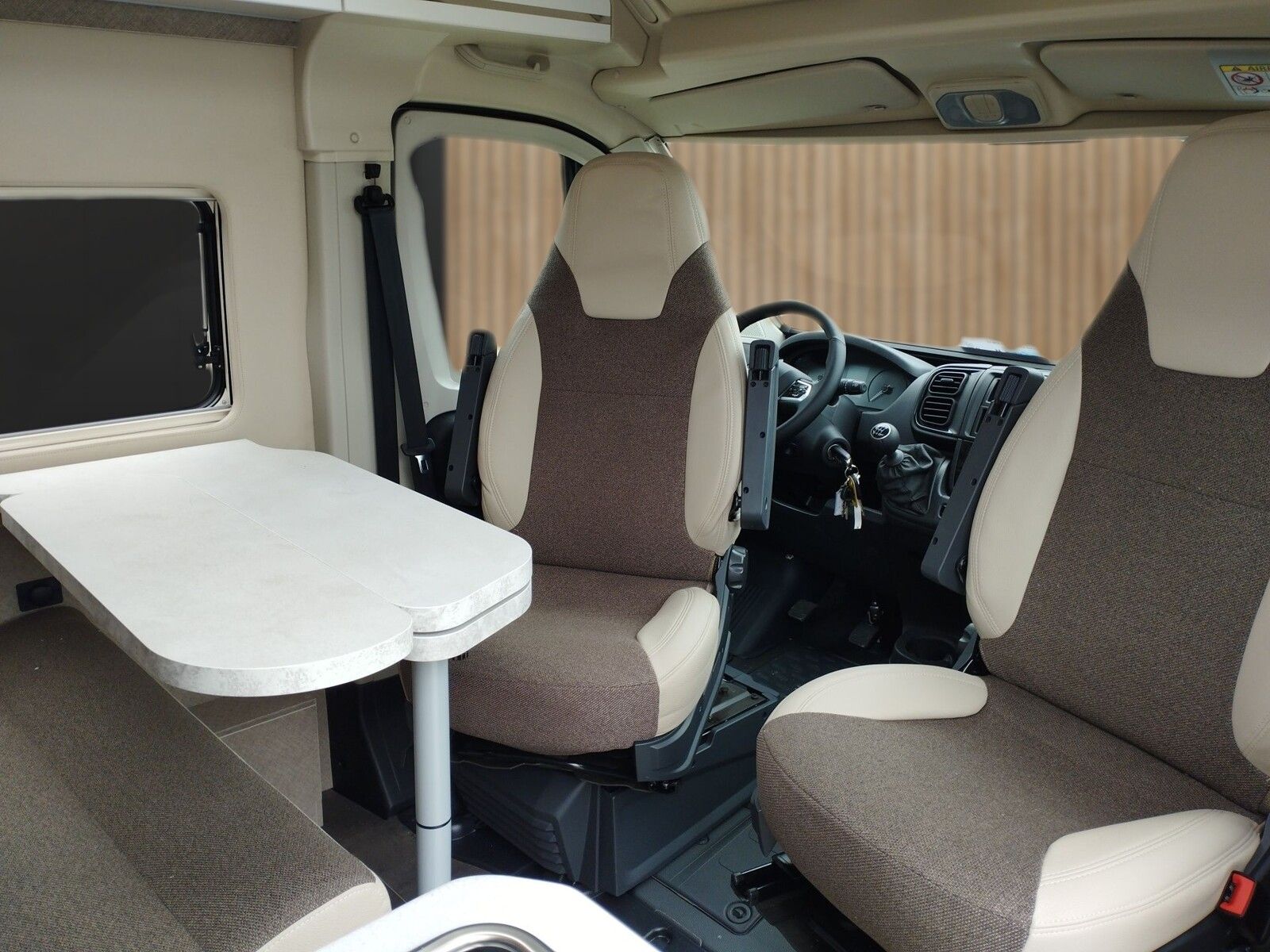 Fahrzeugabbildung Karmann Davis Lifestyle DA 630 LS Concept Paket