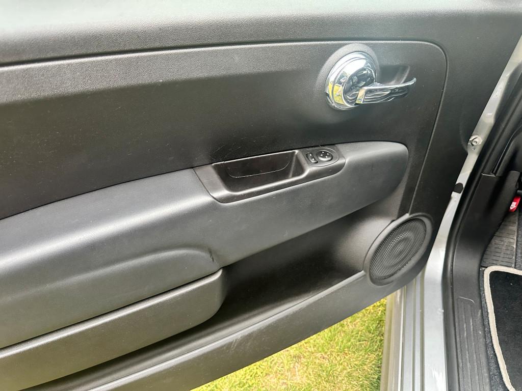 Fiat 500e Abarth California Klima+Navi+Ganzjahr+SH+FS