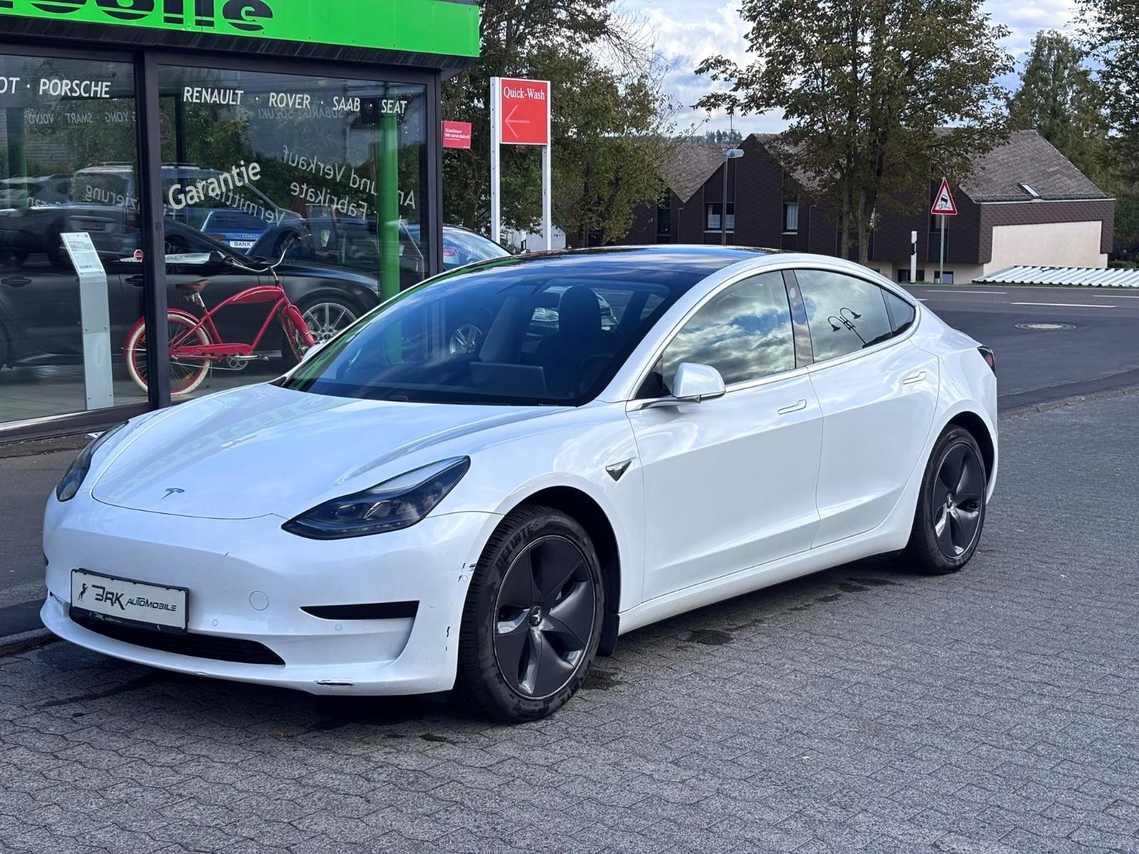 Tesla Model 3 Standard Range 306ch - 1ère main - Batterie LFP - Pompe à chaleur - Led