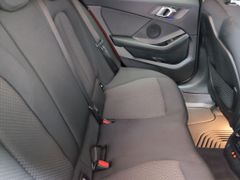 BMW 116 i Aut. Advantage HuD LiveCo LED PDC
