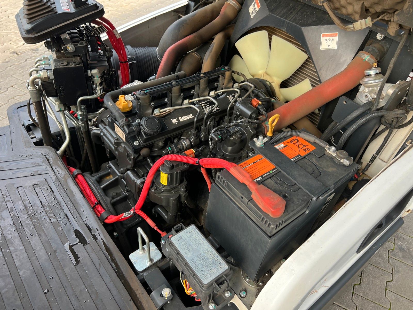 Fahrzeugabbildung Bobcat D30NXS / nur 482h! / 12.2023 / SS