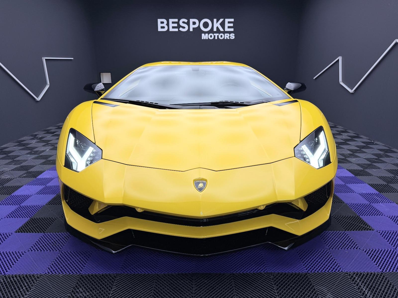 Lamborghini Aventador S- Carbon- Sensonum- Lift- Alcantara