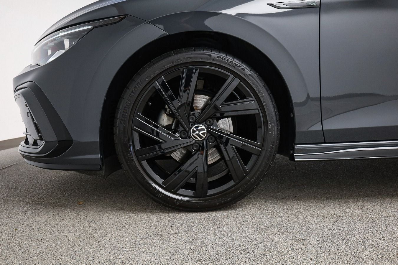 Volkswagen Golf - Bild 9